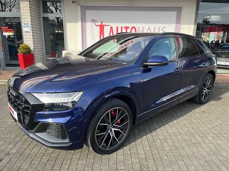 Audi SQ8 TFSI quattro - LED, 22', Pano, AHK, SZ