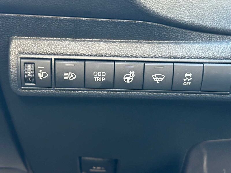 Toyota Corolla Touring Sports 1.8 Hybrid - LED, NAVI, SZ, KeyLess