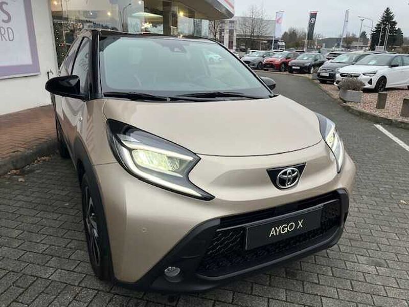 Toyota Aygo X Team Deutschland - Automatik - Navi, LED