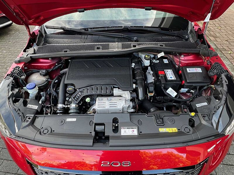 Peugeot 208 PureTech 1.2 GT Automatik - Navi, LED, PDC