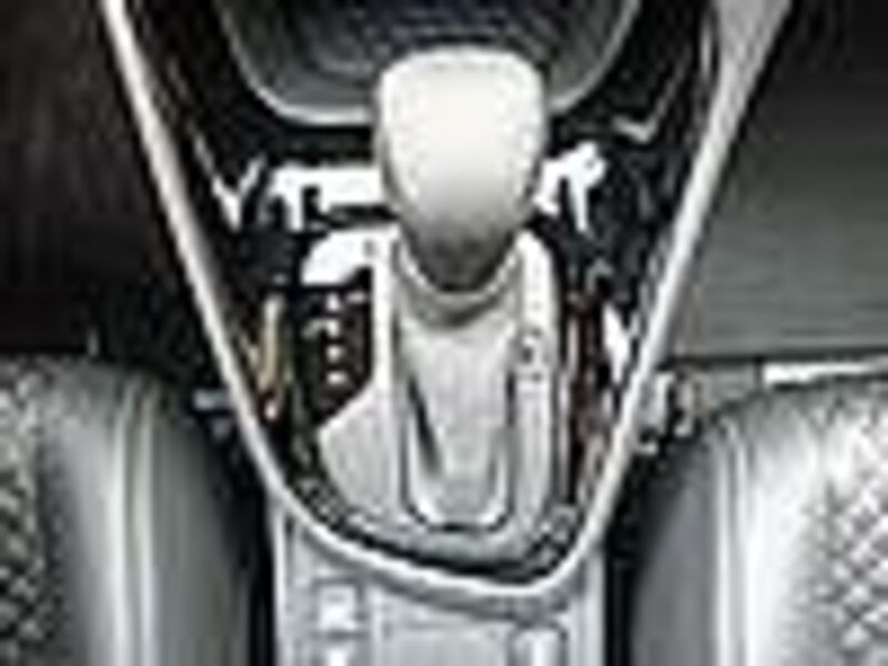 Toyota Yaris 1.5 Hybrid GR Sport - NAVI, LED, PDC, SZ .. . -