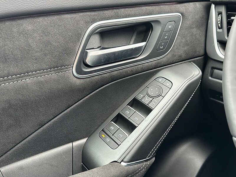 Nissan Qashqai 1.3 MHEV Tekna Plus + Xtronic - Facelift Pano, Bose, 20'