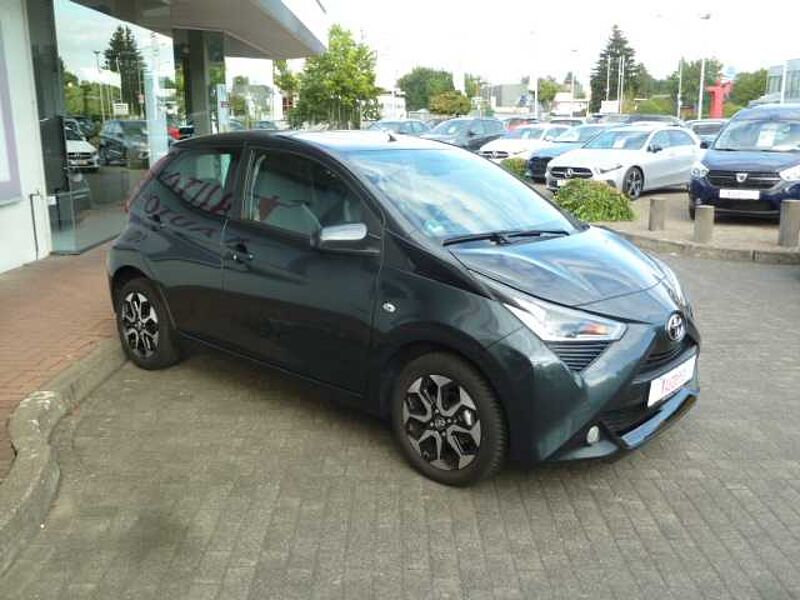 Toyota Aygo X - Team Deutschland - Navi, LED, Klima