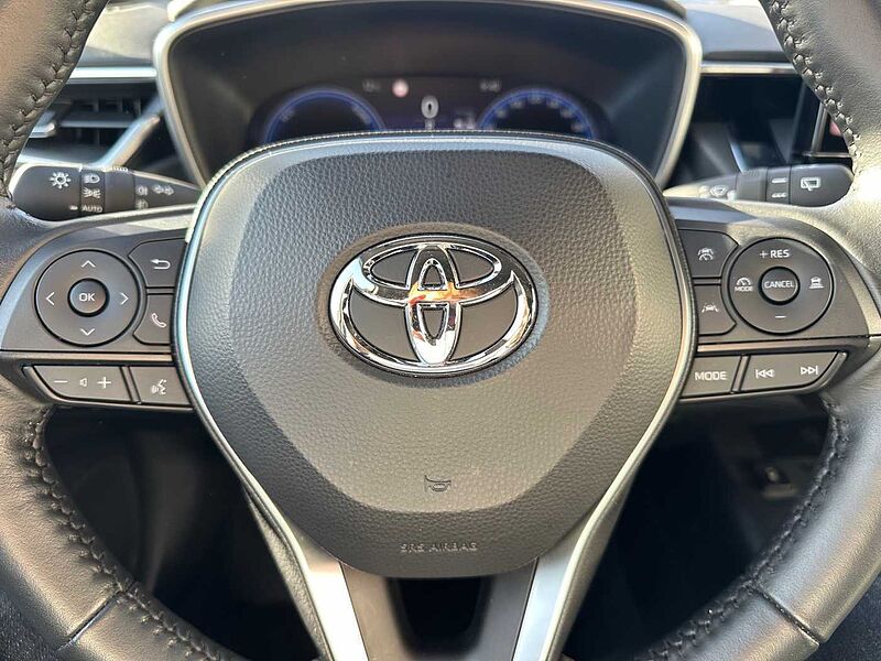 Toyota Corolla Touring Sports 1.8 Hybrid - LED, NAVI, SZ, KeyLess