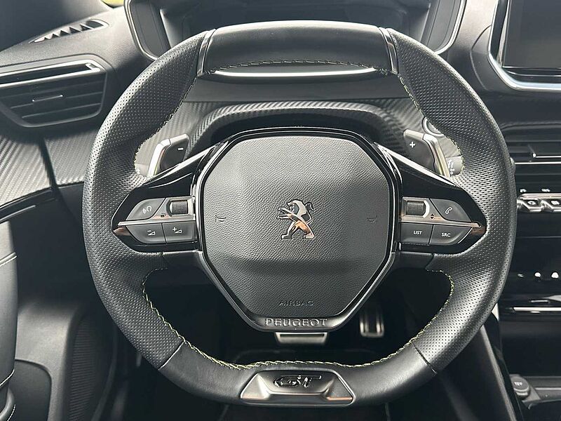 Peugeot 2008 1.2 PureTech GT Automatik - NAVI, LED, PDC, SH