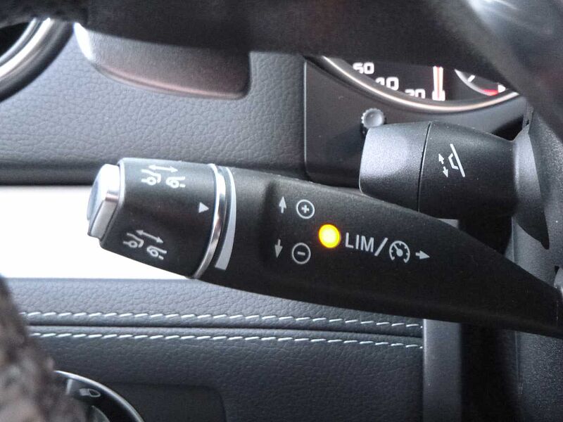 Mercedes-Benz SL 63 AMG Performence - BiXenon, B&O,  Pano