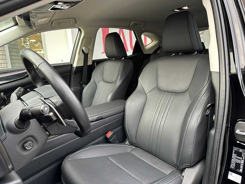 Lexus NX450h+ 4x4 Business - Navi, PDC, Leder, TW, SZ