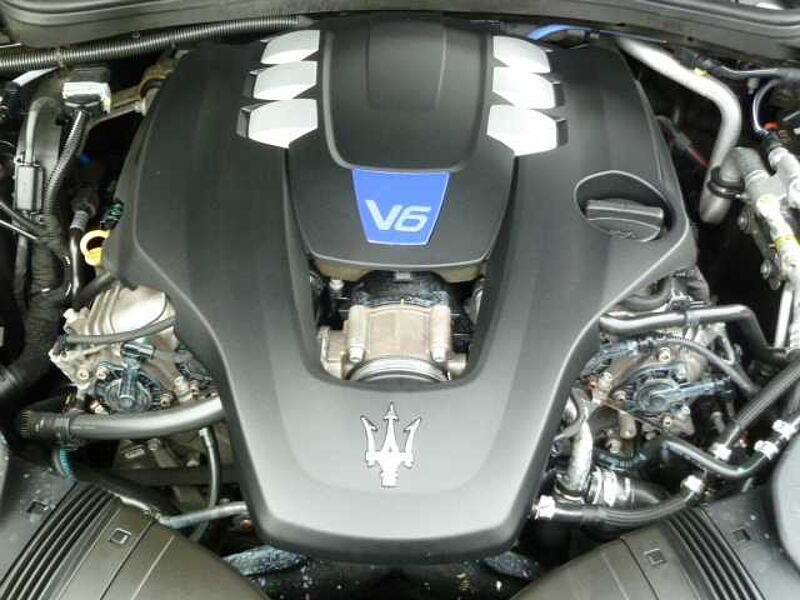 Maserati Ghibli S Q4 GranSport  - Kamera, LED, 20' Zoll, Navi