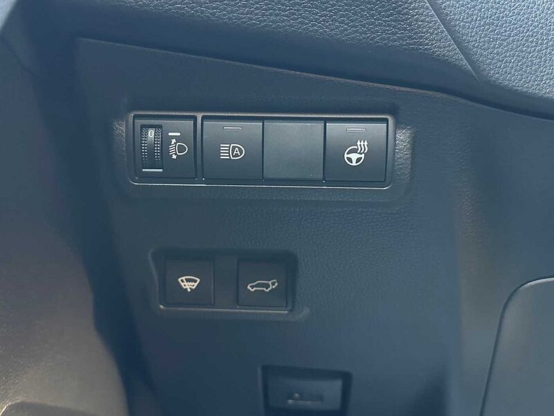 Toyota Corolla Cross 1.8 Hybrid Style - Facelift - NAVI, LED, PDC, SZ. ..