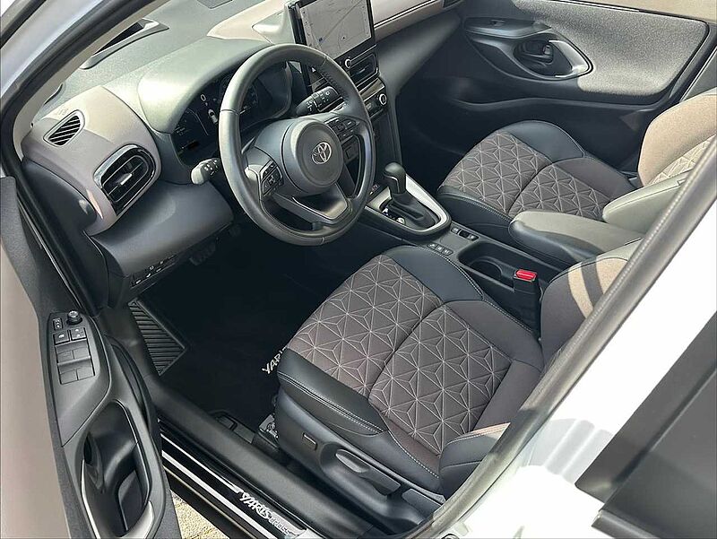 Toyota Yaris Cross 1.5 Hybrid Style Plus - JBL, NAVI, LED, PDC, SH