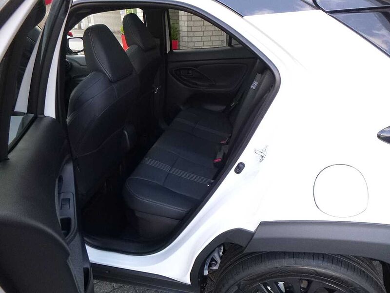 Toyota Yaris Cross 1.5 Hybrid Adventure - Navi, LED, SHZ, HUD