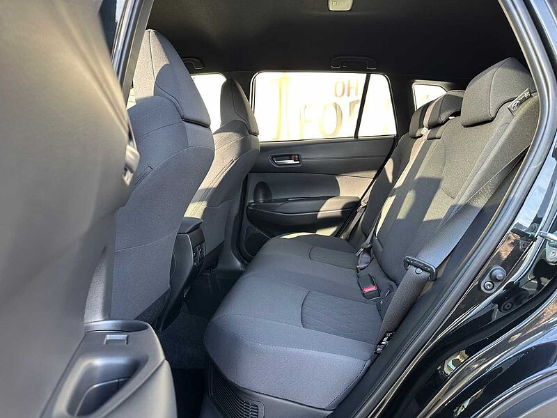 Toyota Corolla Cross 1.8 Hybrid Style - Facelift - NAVI, LED, PDC, SZ. ..