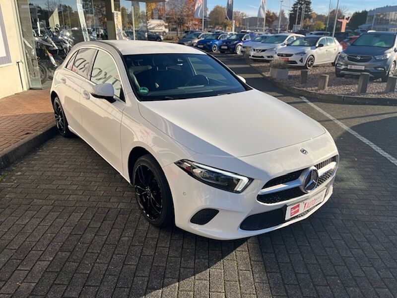 Mercedes-Benz A 200 - Navi, PDC, SHZ, Mult. B.-LED, Alu
