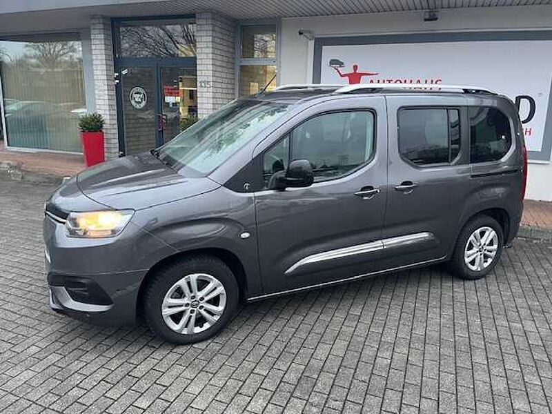 Toyota Proace Verso 1.5 D-4D L1 City Team Deutschland - Pano, Navi