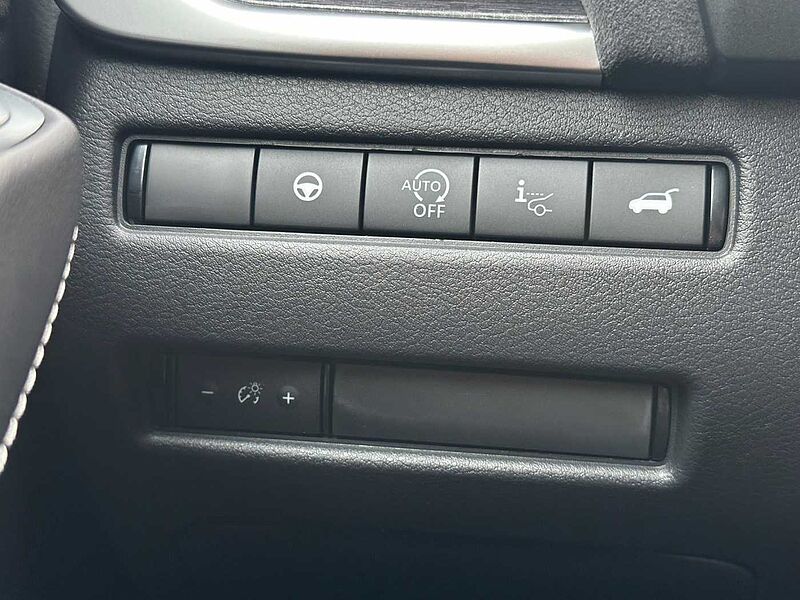 Nissan Qashqai 1.3MHEV Tekna Plus + XTronic - Facelift Pano, Bose, 20'