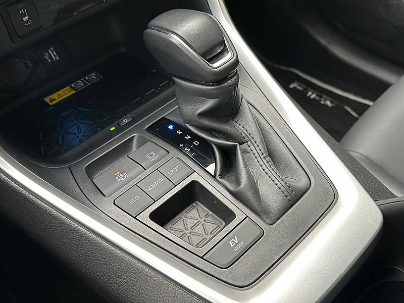 Toyota RAV4 Hyb. Style 4x2 -  LED, Navi,  JBL, PDC+360&deg;