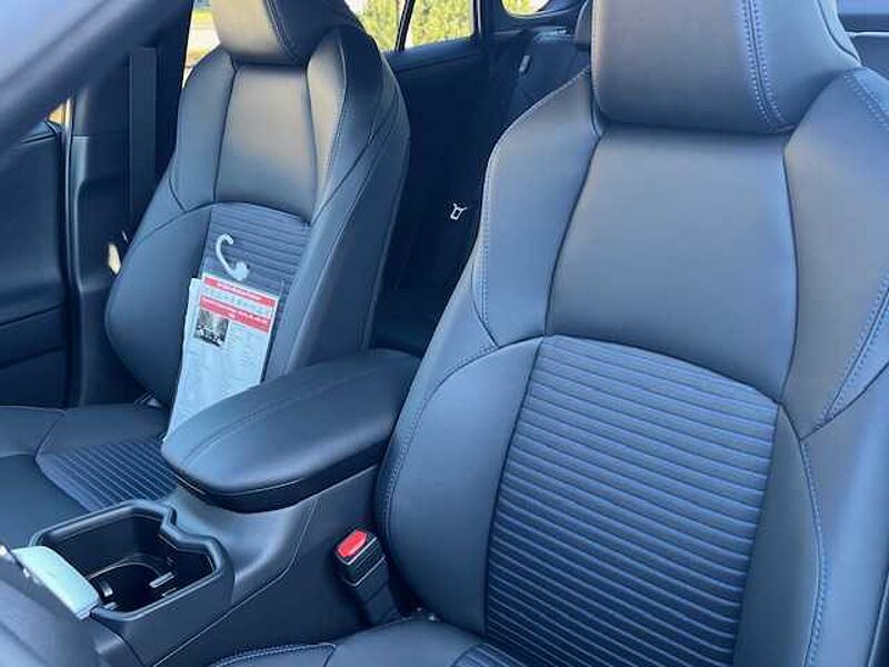 Toyota RAV4 Hyb. Style 4x2 -  LED, Navi,  JBL, PDC+360&deg;