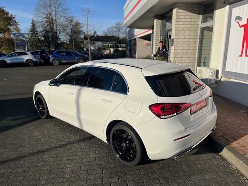 Mercedes-Benz A 200 - Navi, PDC, SHZ, Mult. B.-LED, Alu