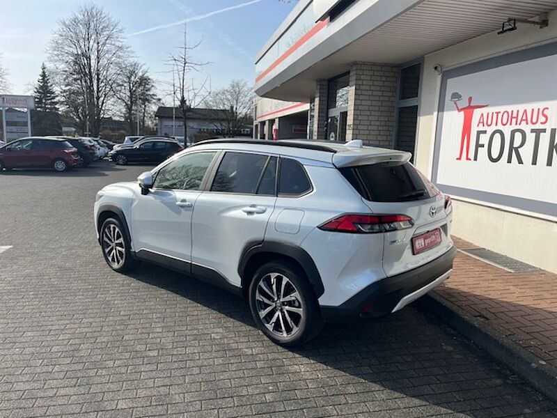 Toyota Corolla Cross 1.8 Hybrid Style - NAVI, LENKHZ, LED, PDC, SZ. ..