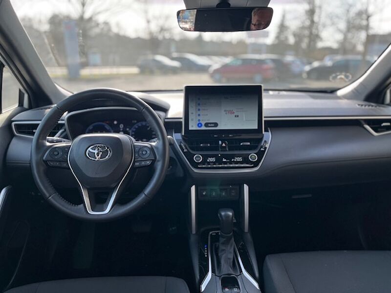 Toyota Corolla Cross 1.8 Hybrid Style - NAVI, LENKHZ, LED, PDC, SZ. ..