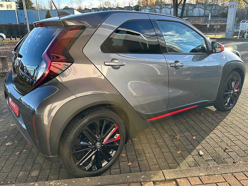 Toyota Aygo X Undercover - JBL, LED, Navi, SZ, PDC, Alu