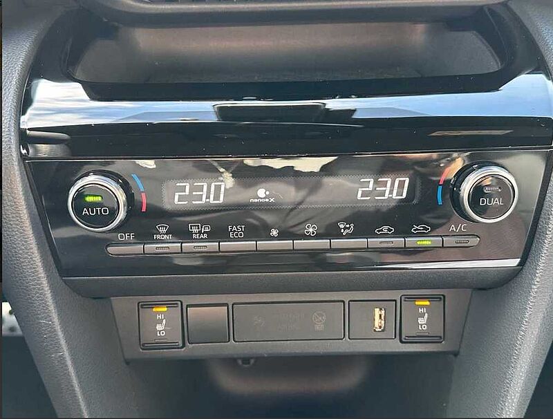 Toyota Yaris Cross 1.5 Hybrid GR Sport - HEAD. , JBL, elektr. Heckkl. , LED .. .