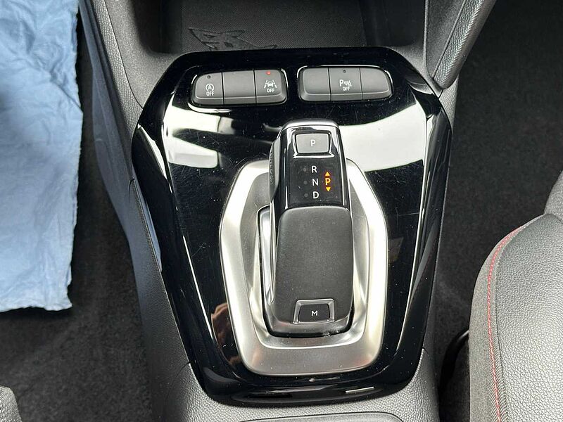 Opel Corsa 1.2 Turbo GS Line - Navi, PDC, LED