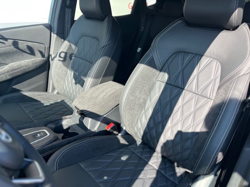 Nissan Qashqai 1.3MHEV Tekna Plus + XTronic - Facelift Pano, Bose, 20'