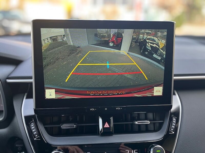 Toyota Corolla Cross 2.0 Hybrid Style - Facelift - NAVI, LED, PDC