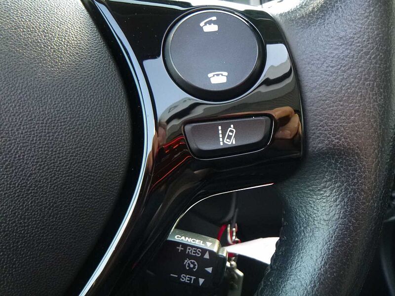 Toyota Aygo X Sky Air - Navi, LED, Alu, Klima, BT .. . wenig km