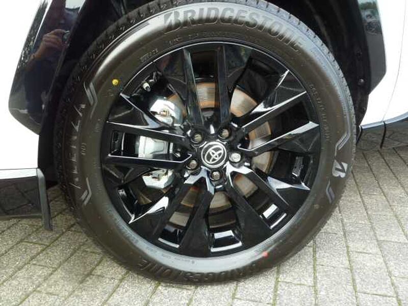 Toyota RAV4 Hybrid Style AWD 4x4 - AHK, LED, BT, Navi, PDC