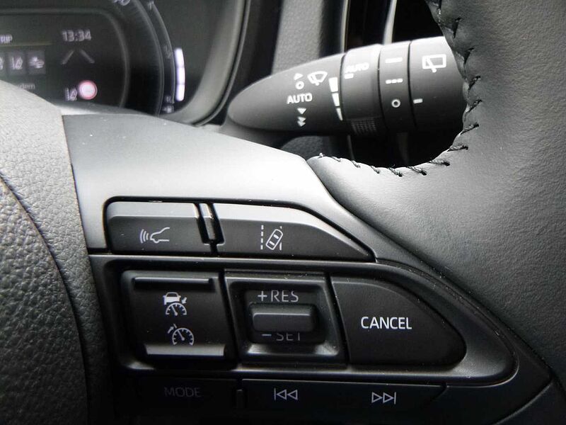 Toyota Aygo X Hybrid - Comfort - Automatik - Navi, LED