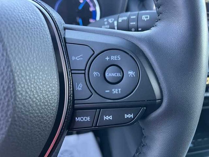 Toyota RAV4 Hyb. Style 4x2 - LED, Navi, JBL, PDC+360°