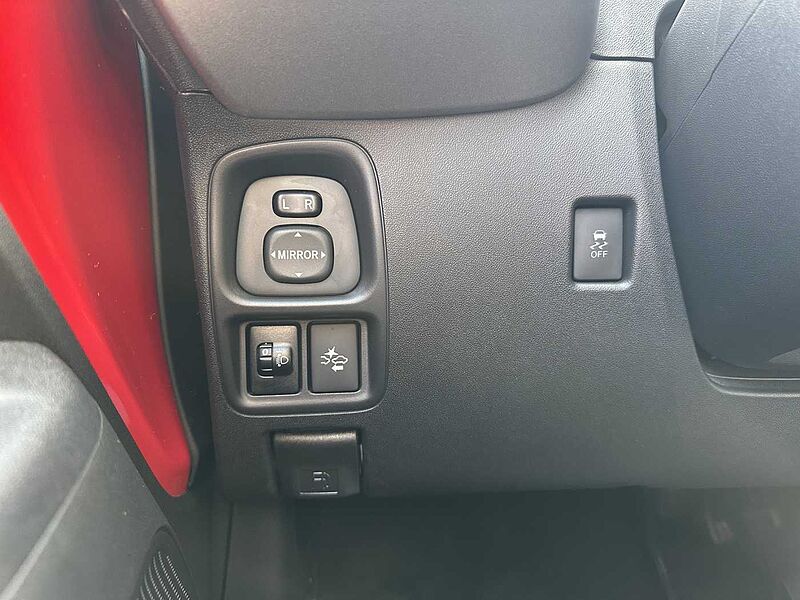 Toyota Aygo X - Team Deutschland - Automatik - Navi