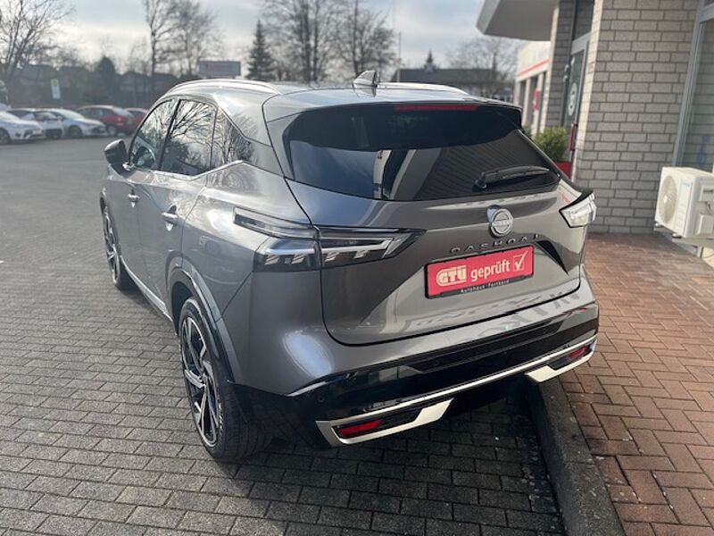 Nissan Qashqai 1.3MHEV Tekna Plus+ XTronic - Facelift Pano, Bose, 20'