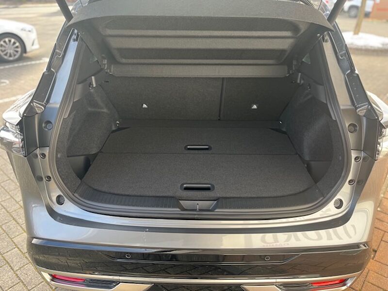 Nissan Qashqai 1.3MHEV Tekna Plus+ XTronic - Facelift Pano, Bose, 20'