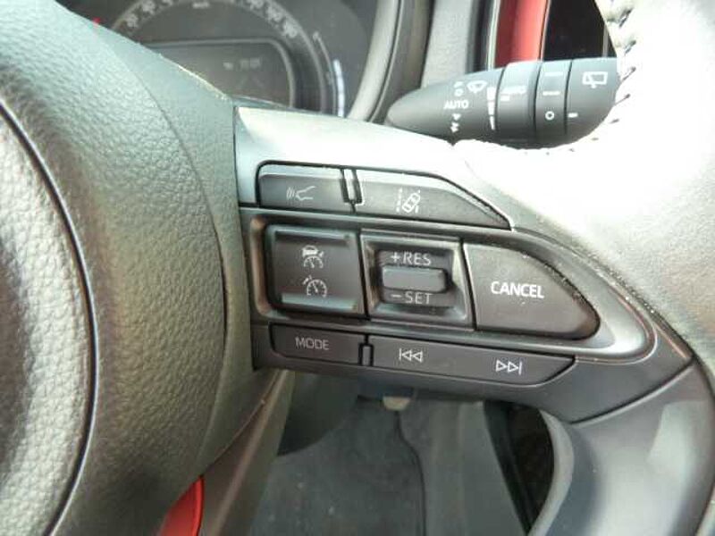 Toyota Aygo X Pulse Edition - LED, Navi, SZ, PDC, Alu 18'