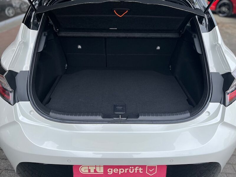 Toyota Corolla 2.0 Hybrid Style - Navi, PDC, LED