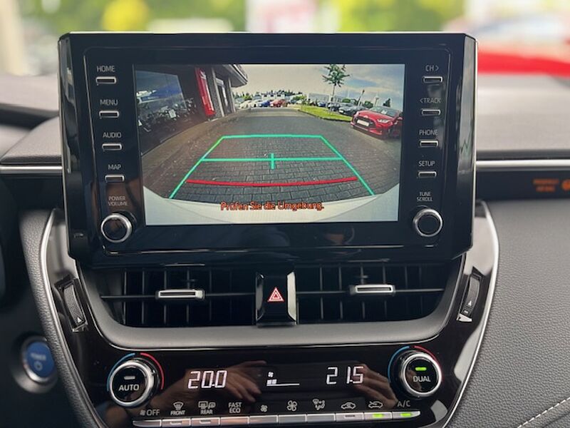 Toyota Corolla 2.0 Hybrid Style - Navi, PDC, LED