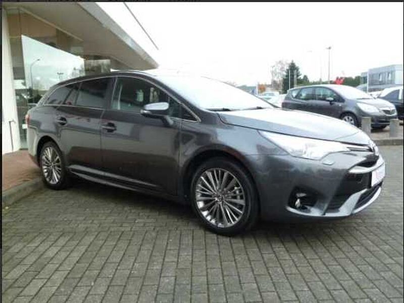 Toyota Avensis 1.8 - Leder, KEYLESS, Navi, SHZ. .. .