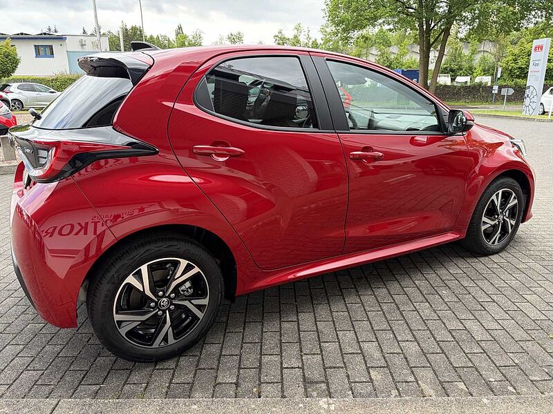 Toyota Yaris Style - 1.5 Hybrid - Navi, KEYLESS, SHZ.