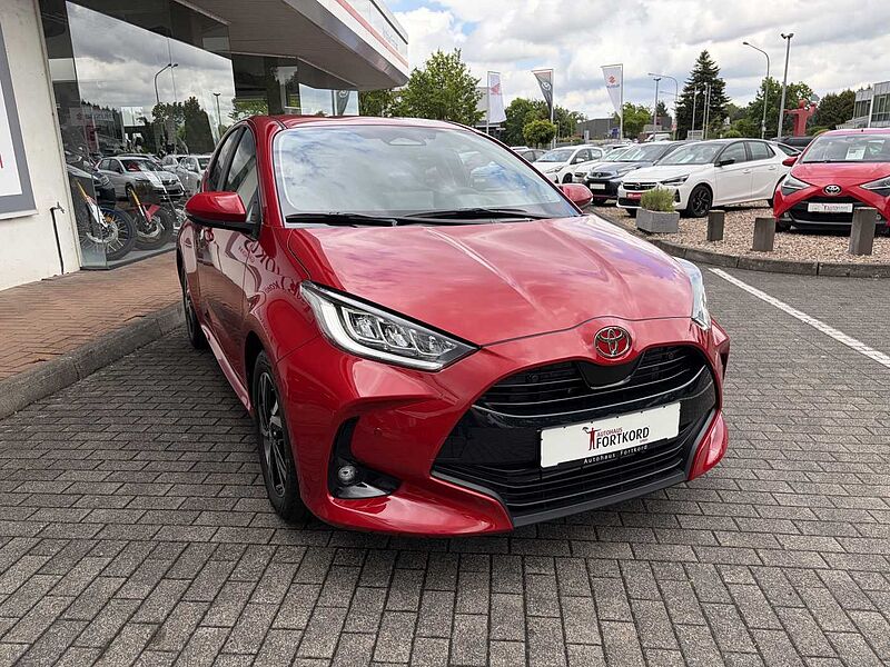 Toyota Yaris Style - 1.5 Hybrid - Navi, KEYLESS, SHZ.