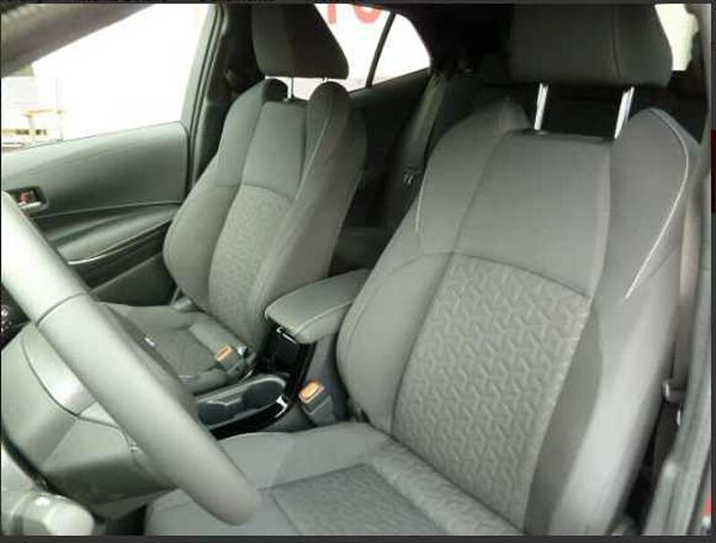 Toyota Corolla Turbo 1.2 - HEAD-UP, Navi, SHZ, .. .