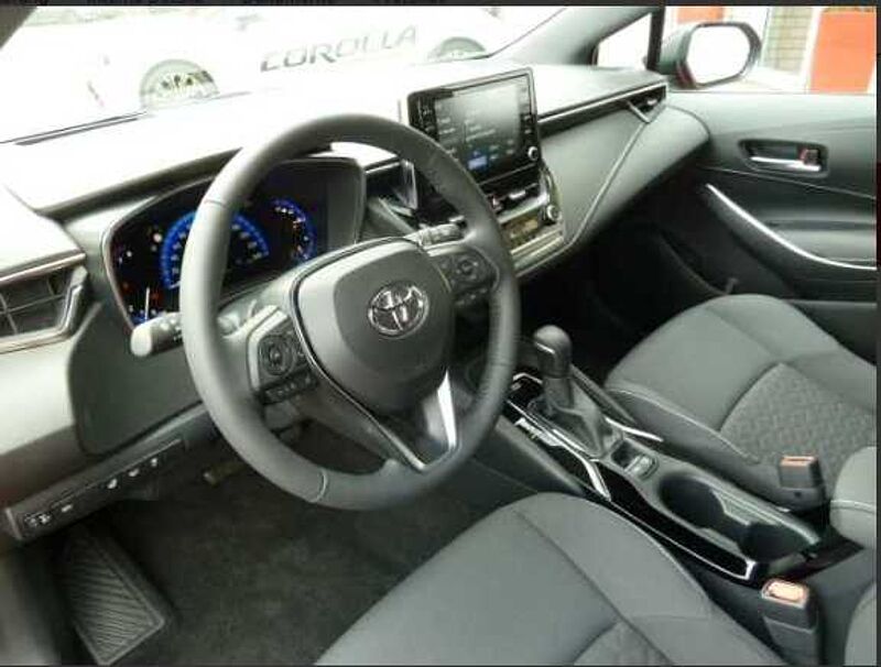 Toyota Corolla Turbo 1.2 - HEAD-UP, Navi, SHZ, .. .