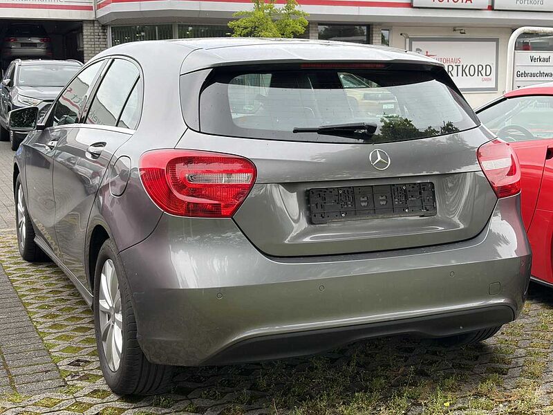 Mercedes-Benz A 180 CDI Diesel - Navi, PDC, SHZ. , .. .