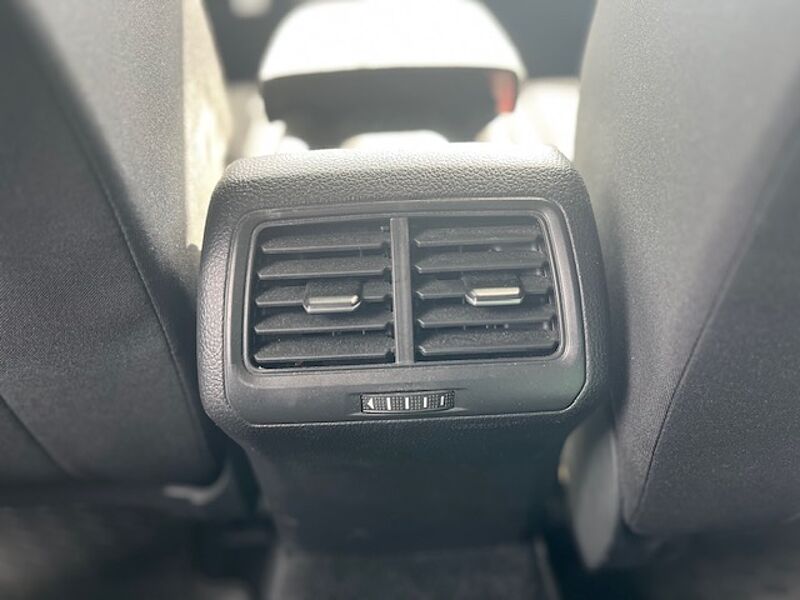 Volkswagen Golf 1.4 TSI BMT Allstar - Navi, SZ, Alu