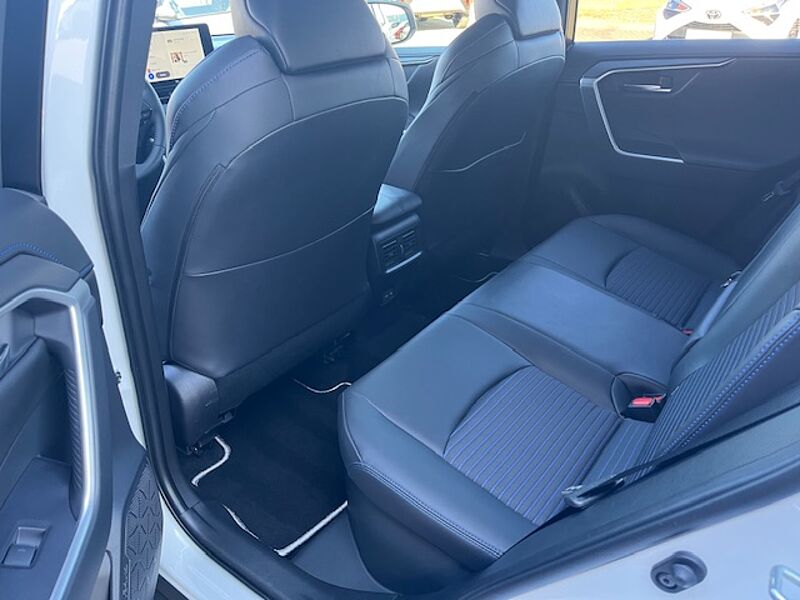 Toyota RAV 4 Hybrid  4x2  Style - JBL, LED, 360&deg;, PDC
