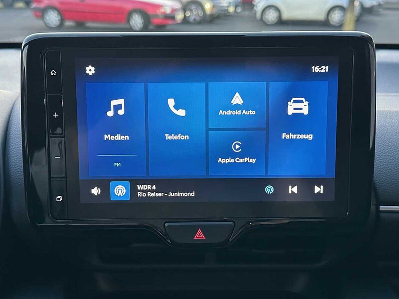 Toyota Yaris 1.5 Automatik Style Selection  - LED, Navi, SZ