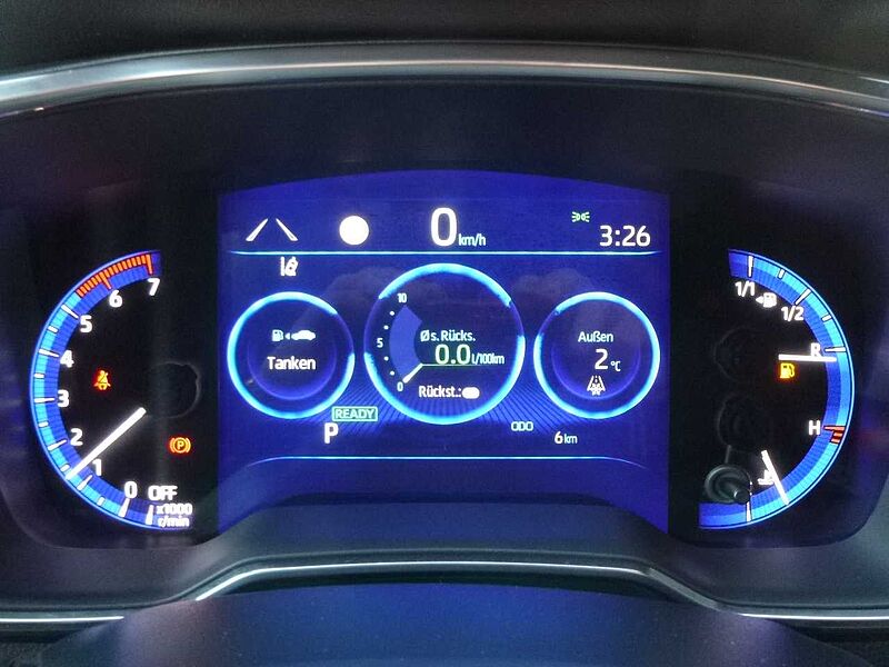 Toyota Corolla Hybrid 1.8 Style - LED, SH+LH, KeyFree