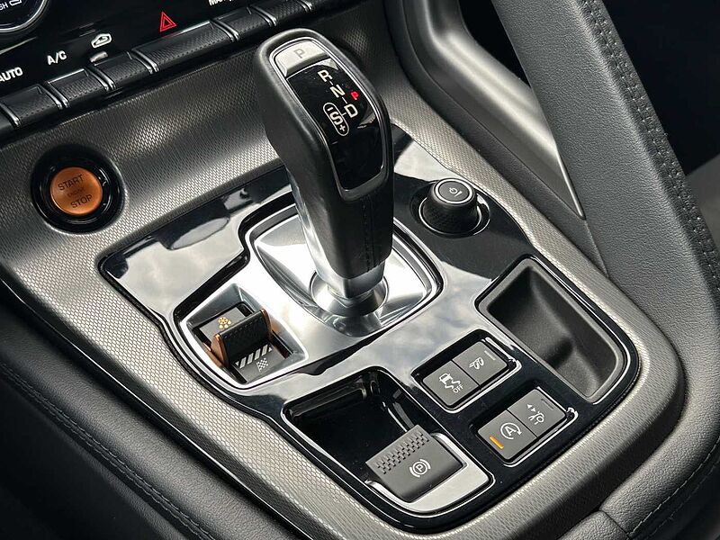 Jaguar F-Type S - 3.0 V6 - AWD - Klappe, Autom. ,19', Navi, Xenon